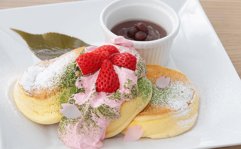 幸せの桜パンケーキ